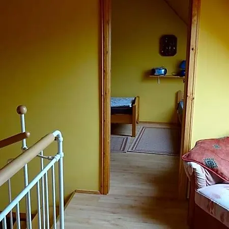 Eule Ost Und West Ferienhaus Im Urigen Garten Hotel 4*