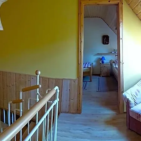 Eule Ost Und West Ferienhaus Im Urigen Garten 4*